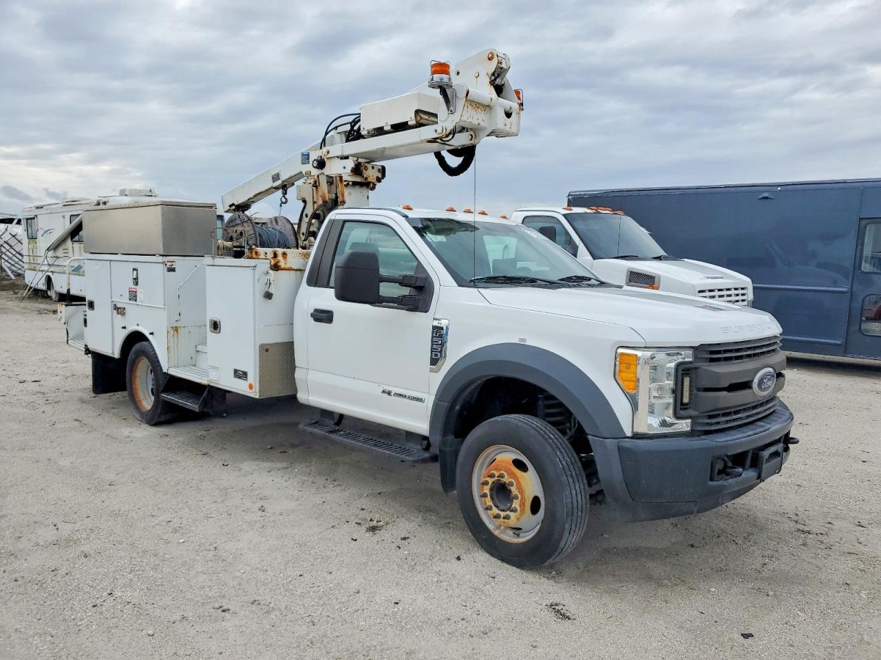 2017 Ford F550 Super Duty