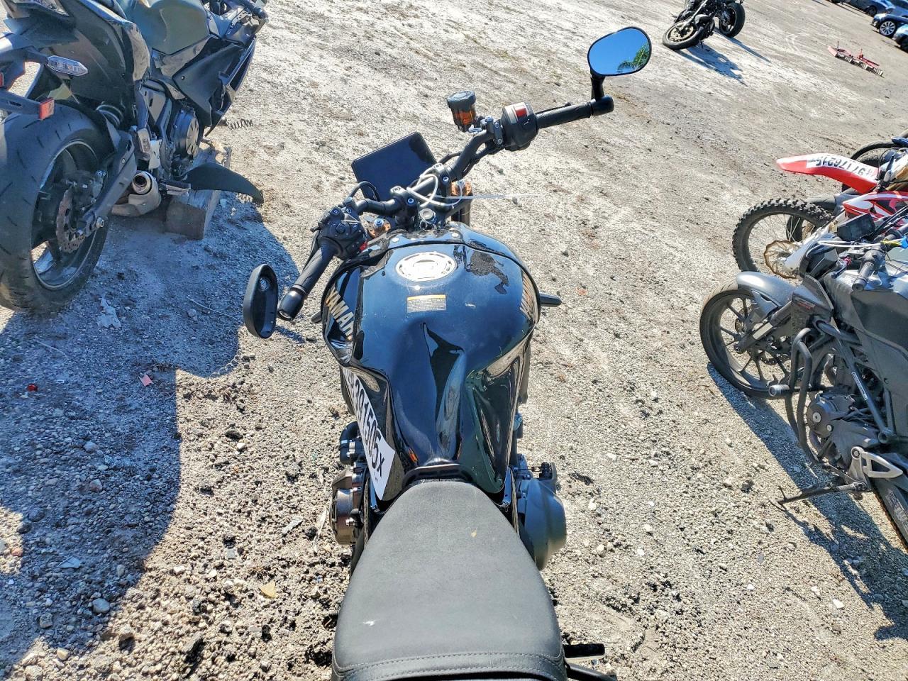 2025 Yamaha Mtm890 - Фото 6