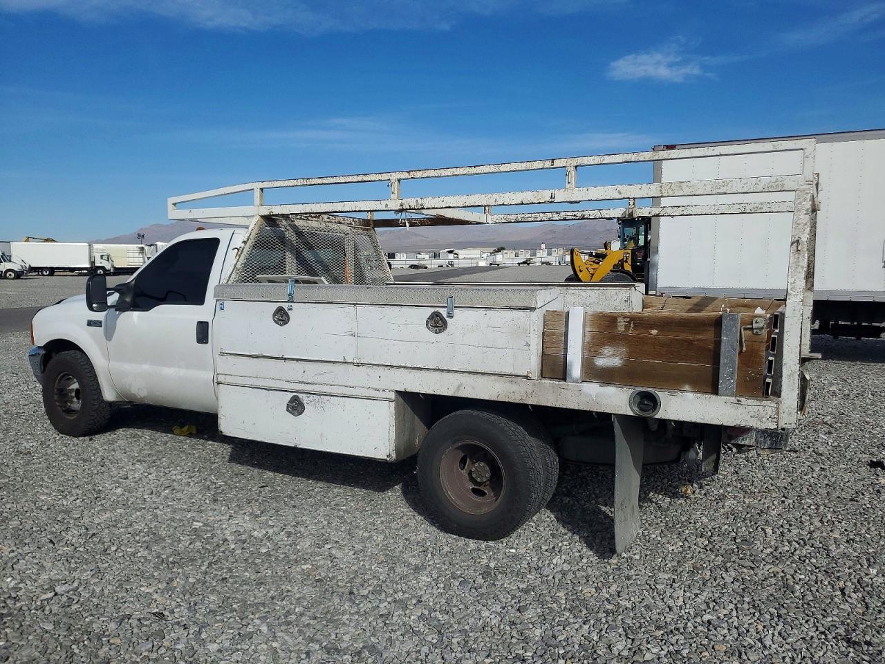 2004 Ford F350 Super Duty - Фото 2