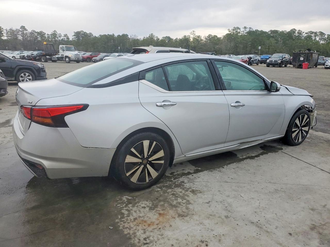 2021 Nissan Altima Sv - Фото 3