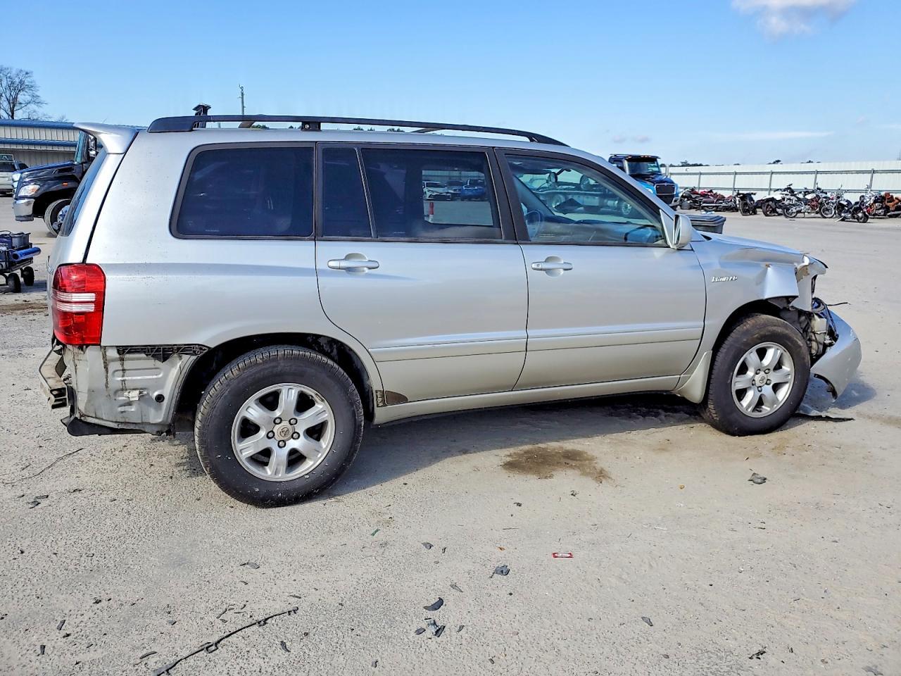 2002 Toyota Highlander Limited - Image 3