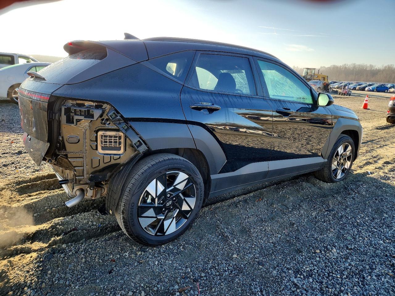 2025 Hyundai Kona Sel - Image 3