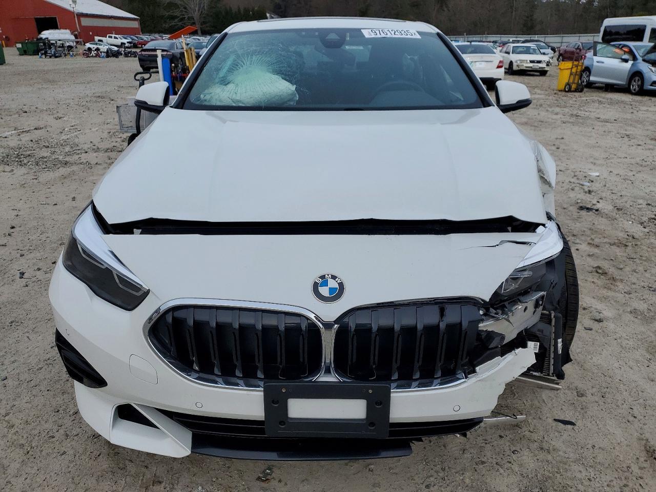 2024 BMW 228Xi - Фото 5