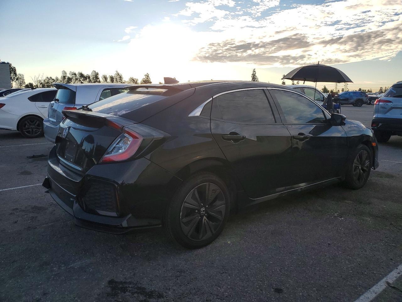 2018 Honda Civic Ex - Фото 3