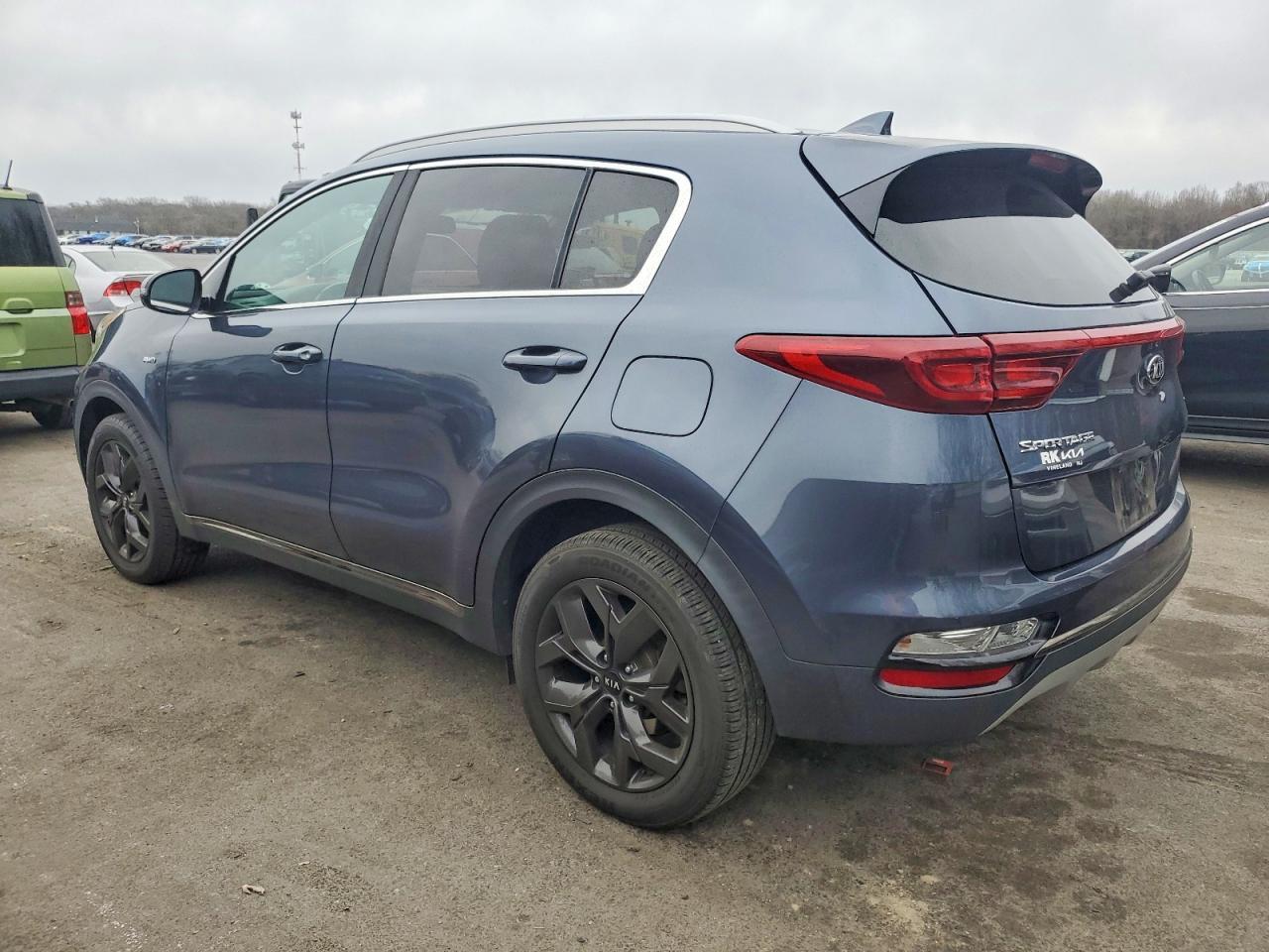 2020 Kia Sportage S - Фото 2