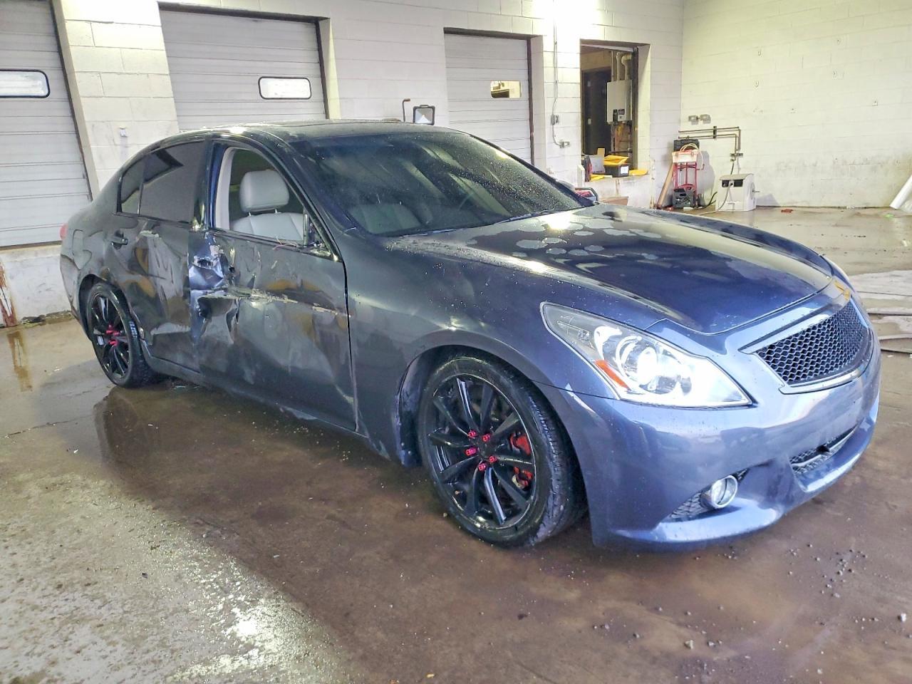 2012 Infiniti G37 - Image 4