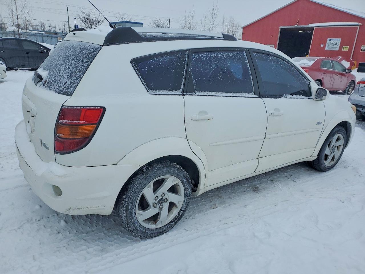 2005 Pontiac Vibe - Фото 3