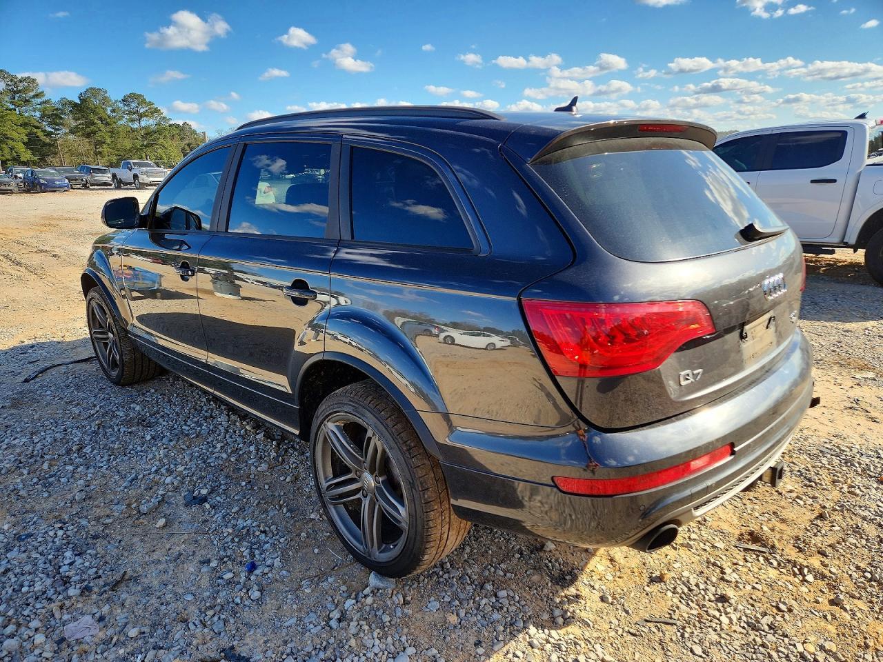 2015 Audi Q7 Prestige - Image 2