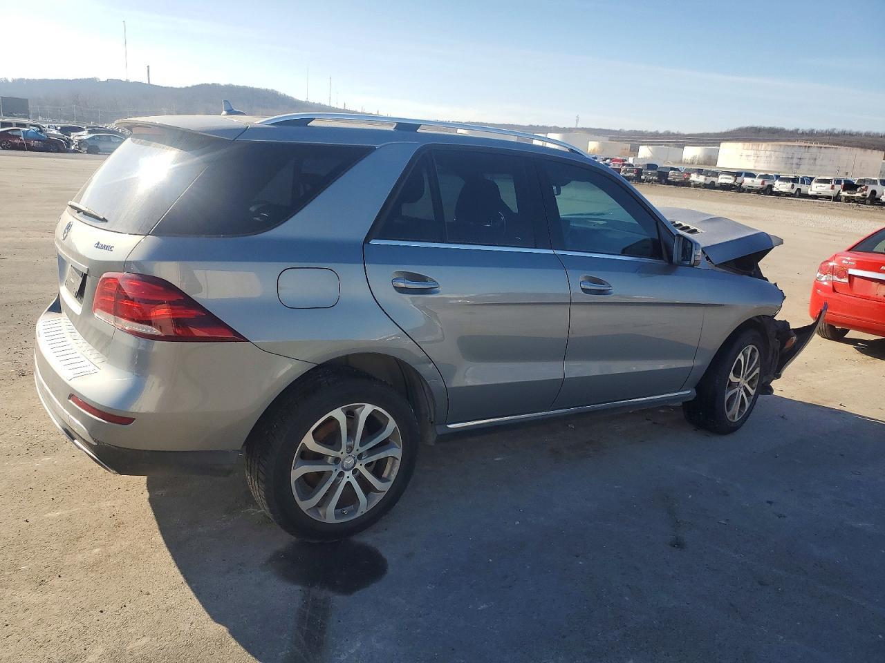 2016 Mercedes-Benz Gle 350 4Matic - Image 3