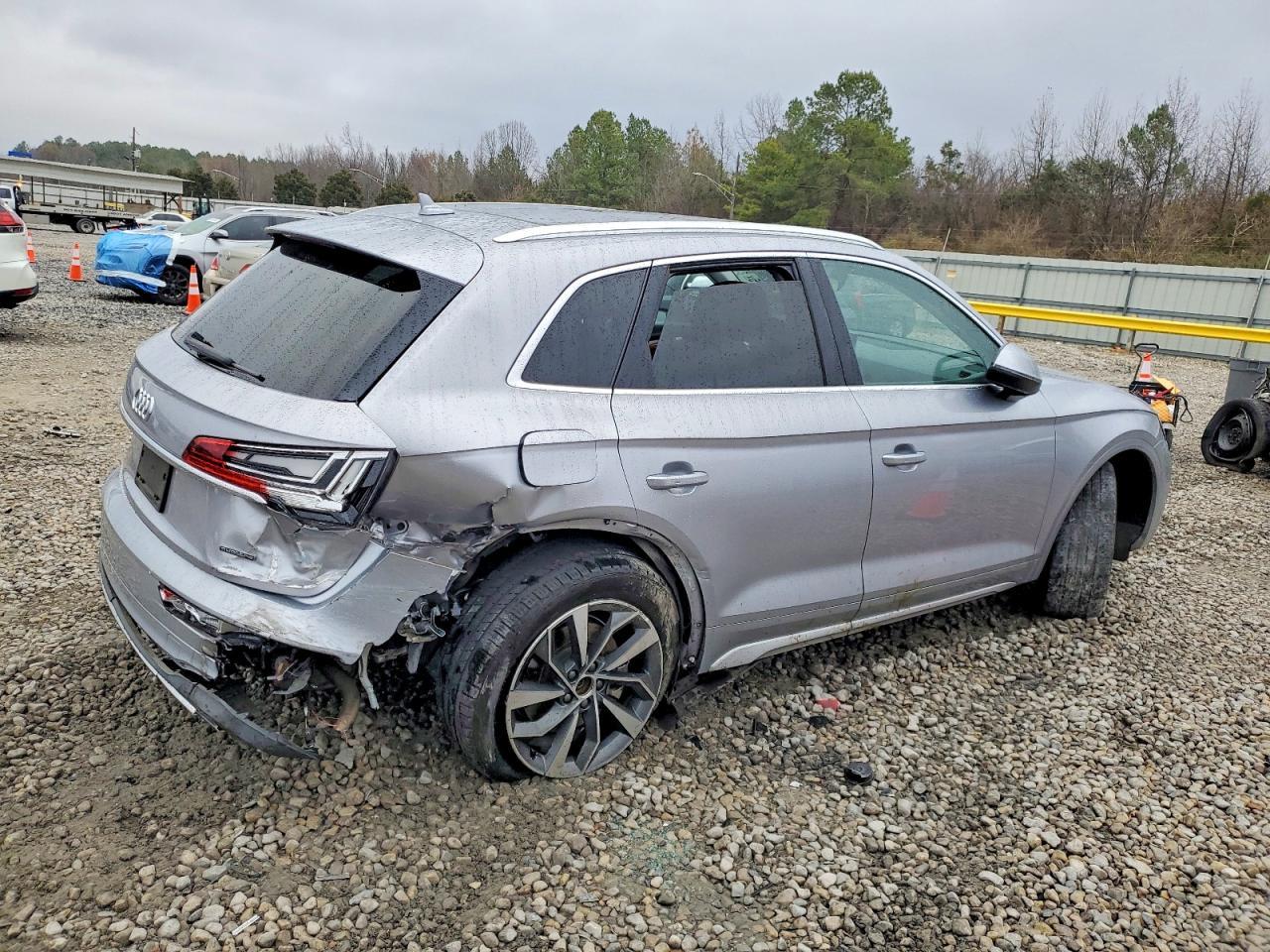 2021 Audi Q5 Premium Plus - Фото 3