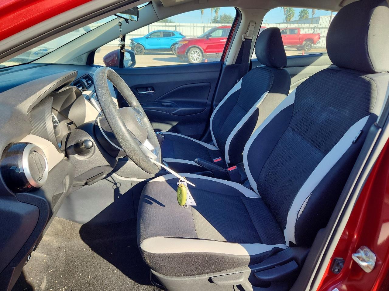 2020 Niss Versa S - Фото 7