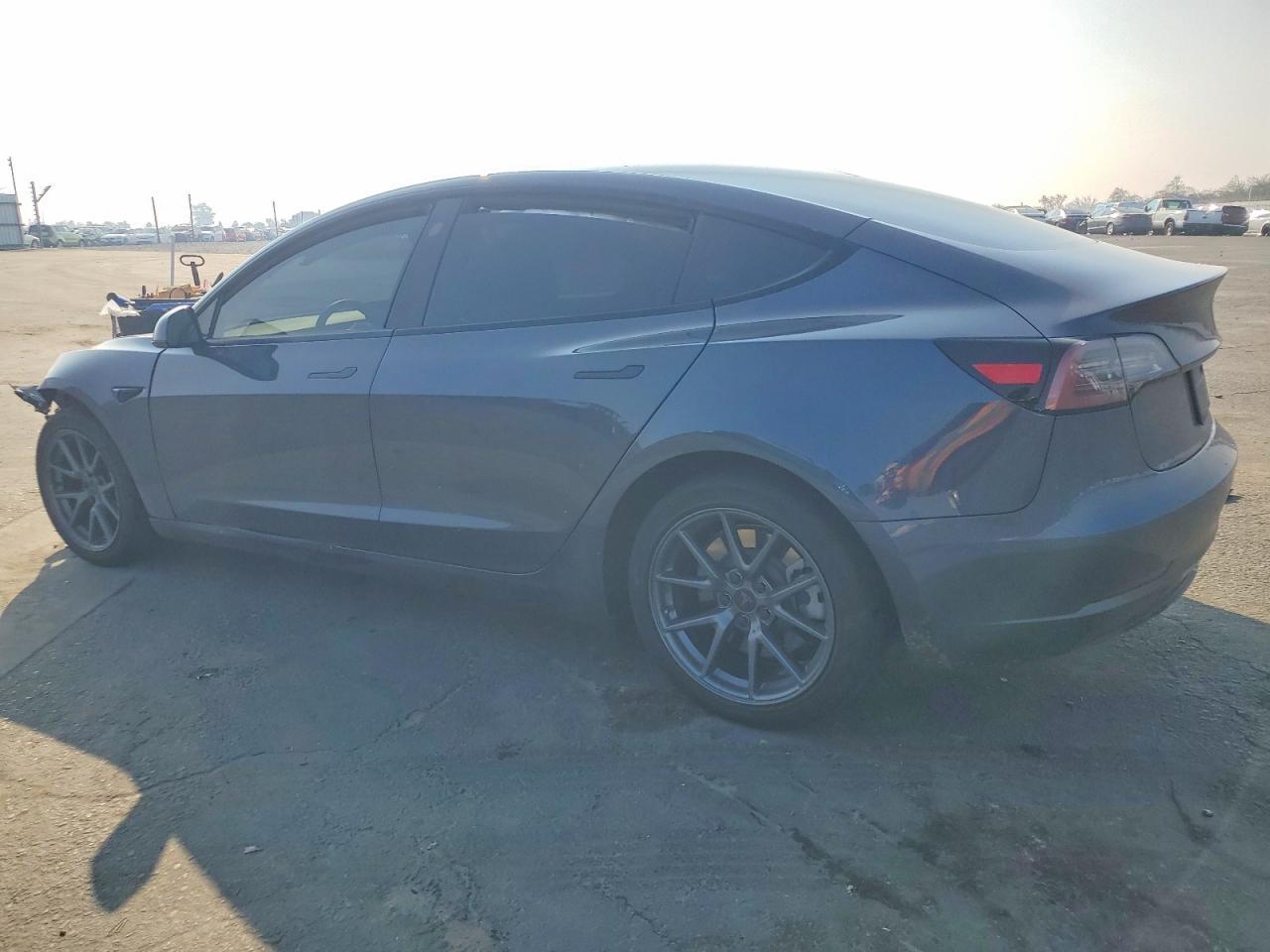 2023 Tesla Model 3 - Image 2