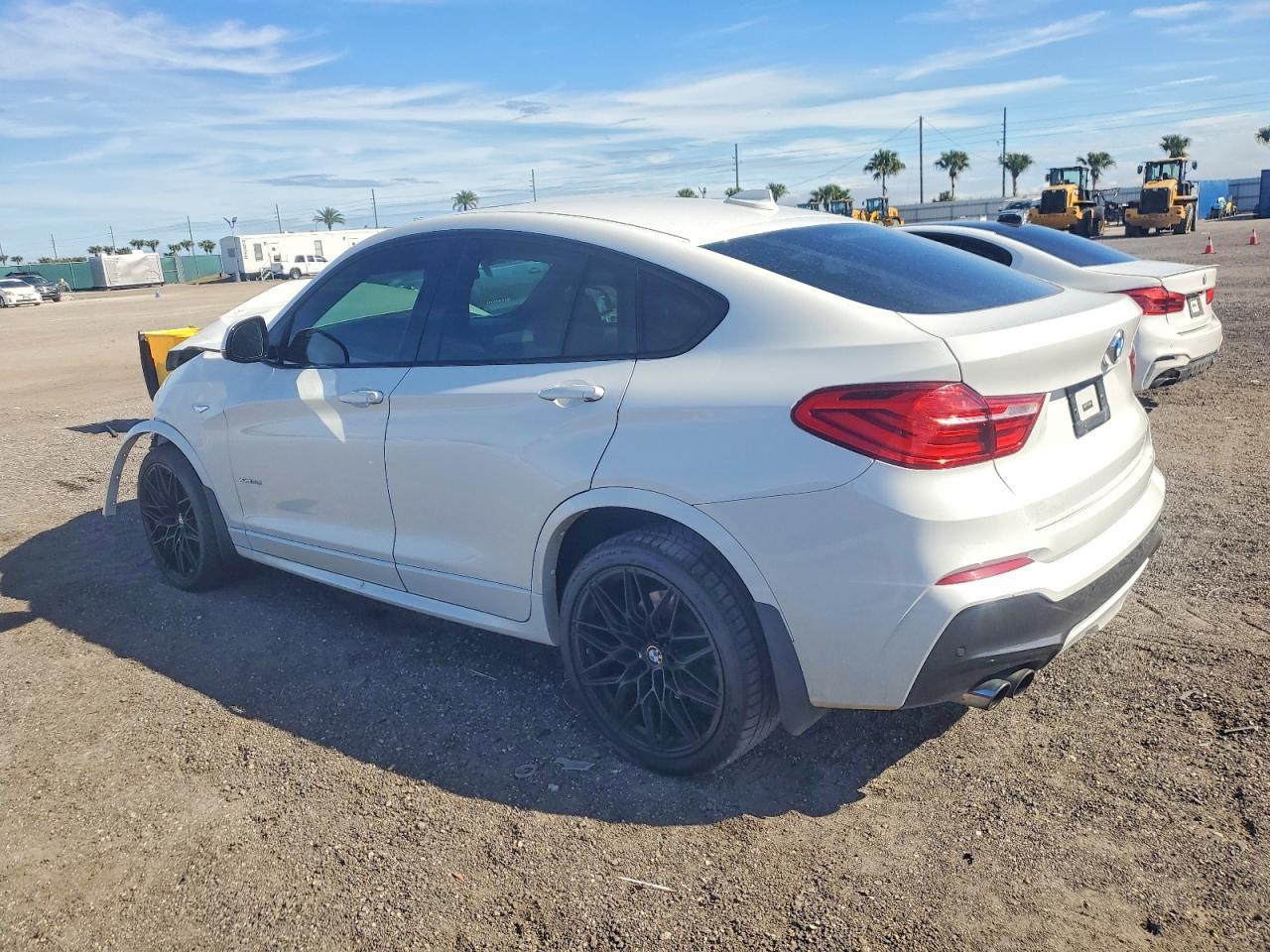 2015 BMW X4 xDrive28I - Image 2