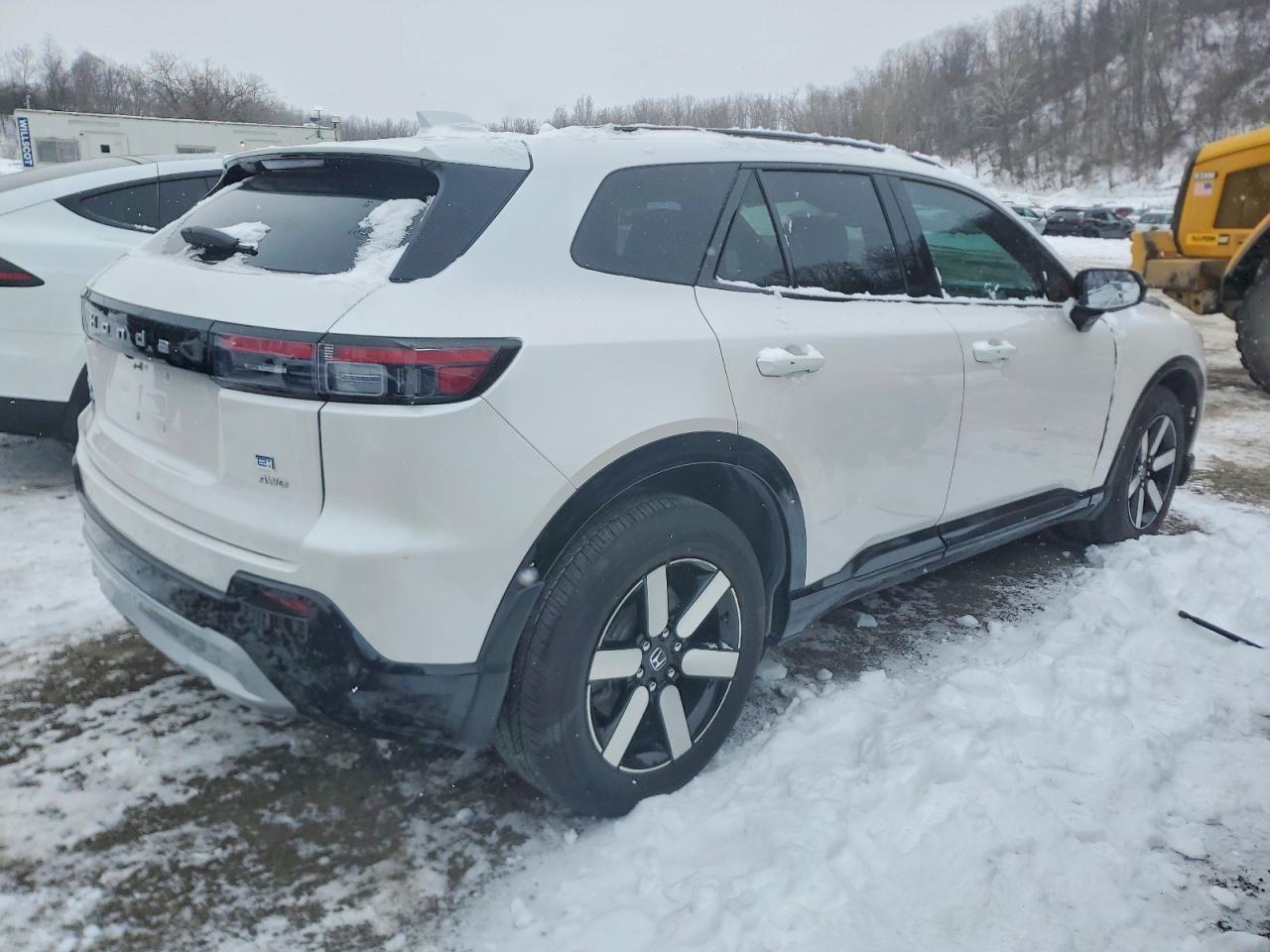 2024 Honda Prologue Tour - Image 3