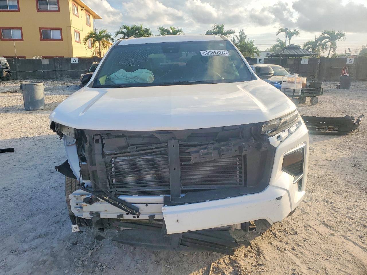 2025 Chevrolet Traverse Lt - Фото 5