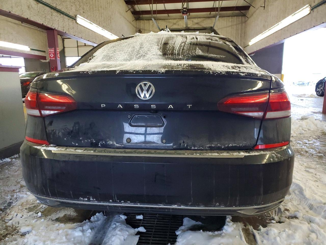 2022 Volkswagen Passat Se - Image 6