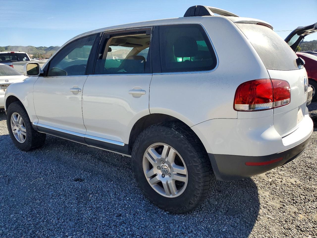 2004 Volkswagen Touareg 4.2 - Фото 2