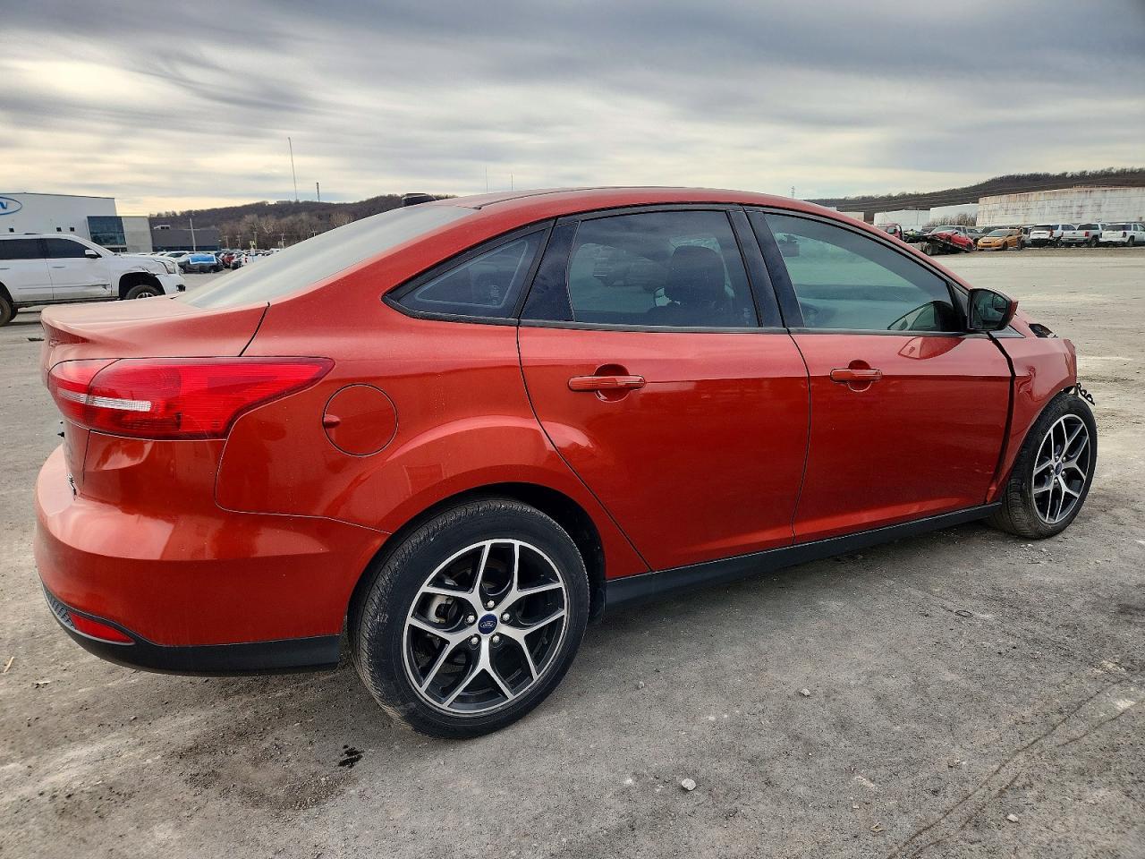 2018 Ford Focus Se - Image 3
