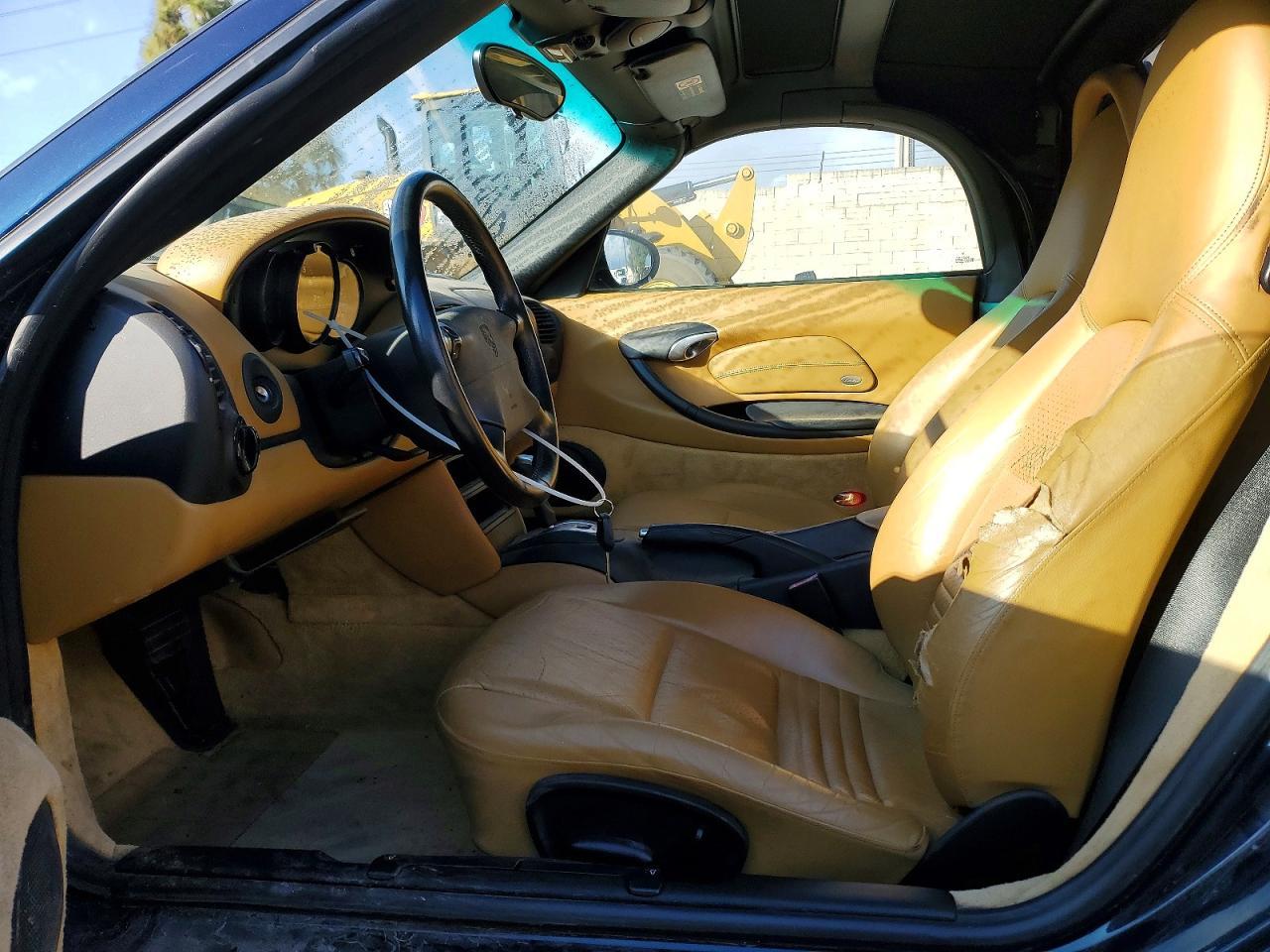 2000 Porsche Boxster - Image 7