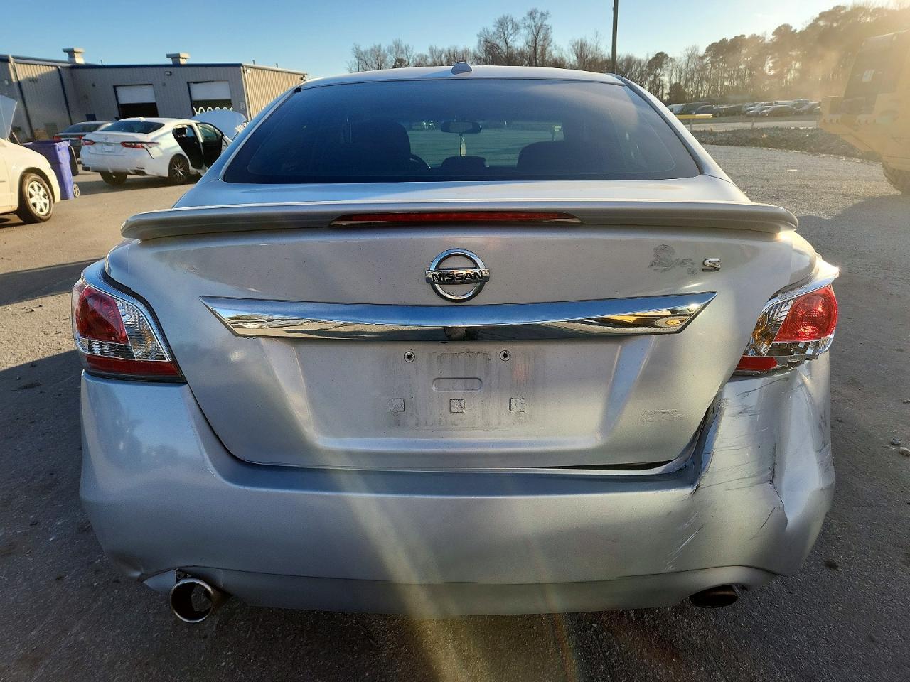2015 Niss Altima 2.5 - Фото 6