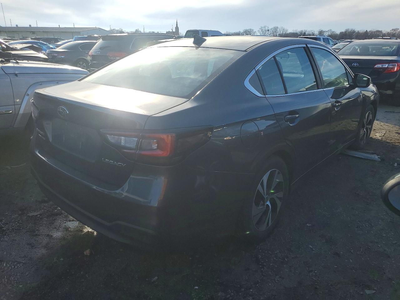2021 Subaru Legacy Premium - Image 3