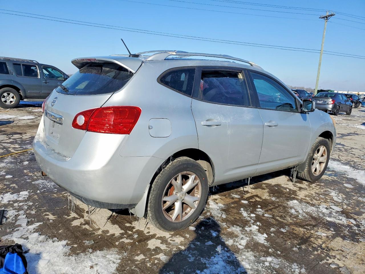 2008 Nissan Rogue S - Image 3