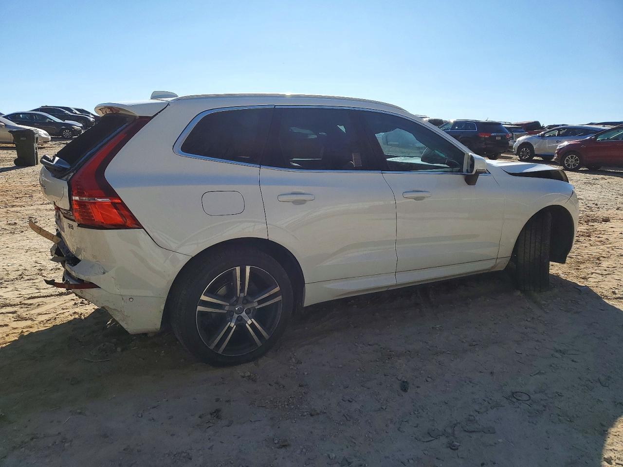 2018 Volvo Xc60 T5 - Фото 3