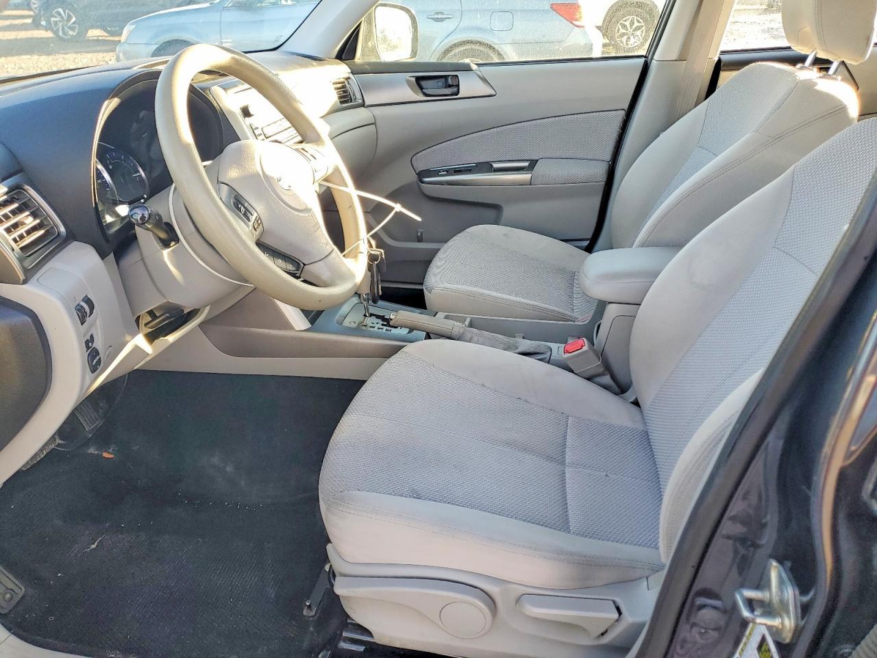 2013 Subaru Forester 2.5X - Фото 7