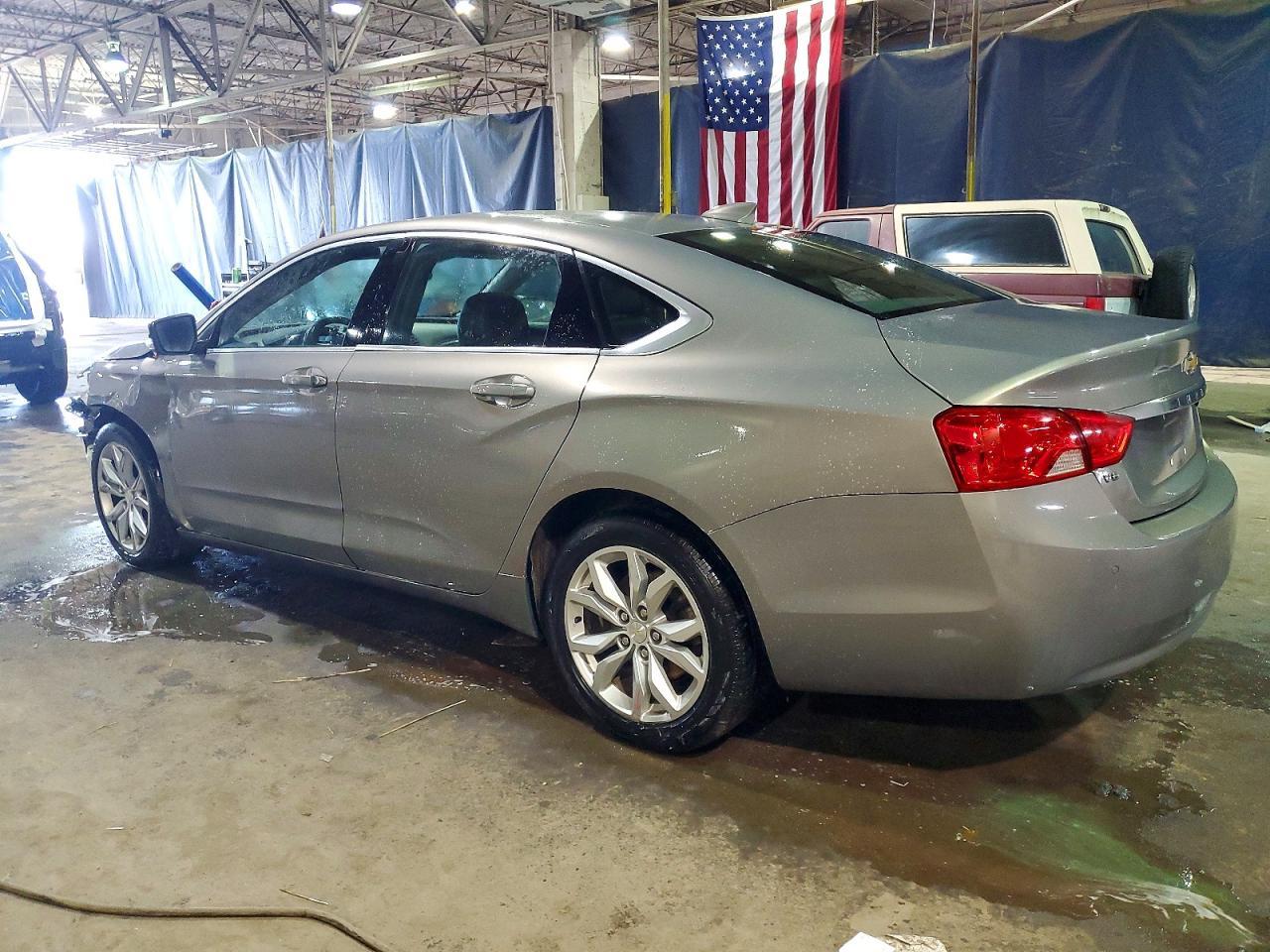2017 Chevrolet Impala Lt - Фото 2
