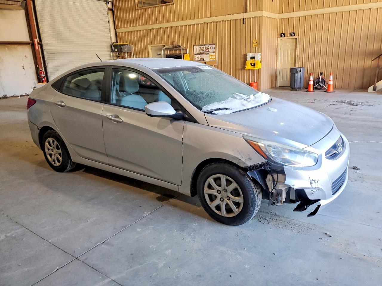 2014 Hyundai Accent Gls - Image 4