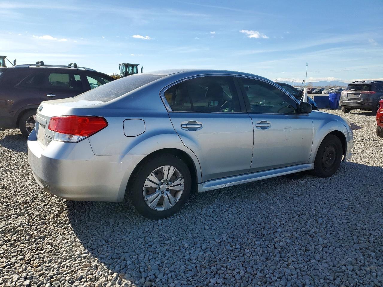 2012 Subaru Legacy 2.5I - Image 3