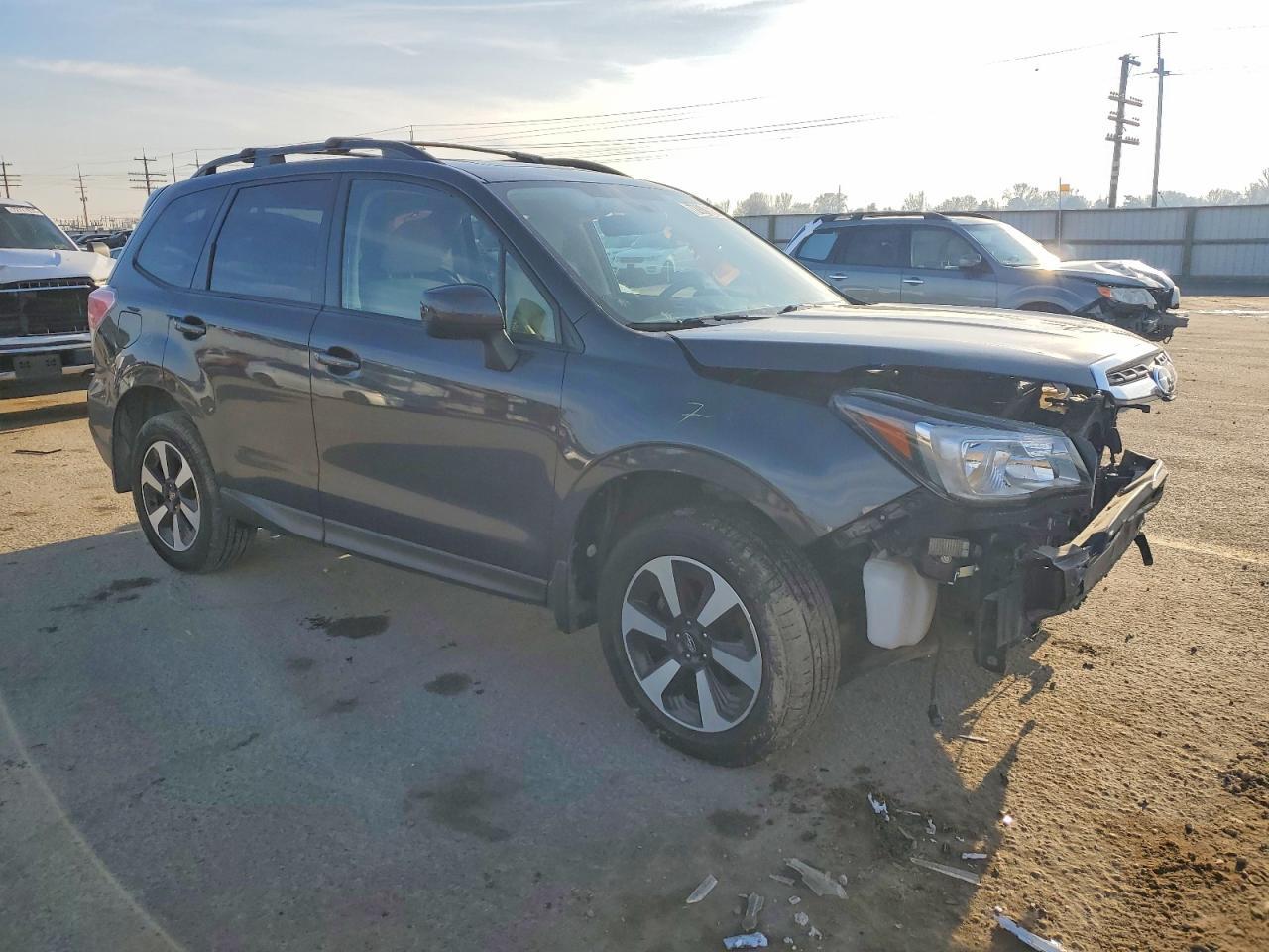 2017 Subaru Forester 2.5I Premium - Фото 4