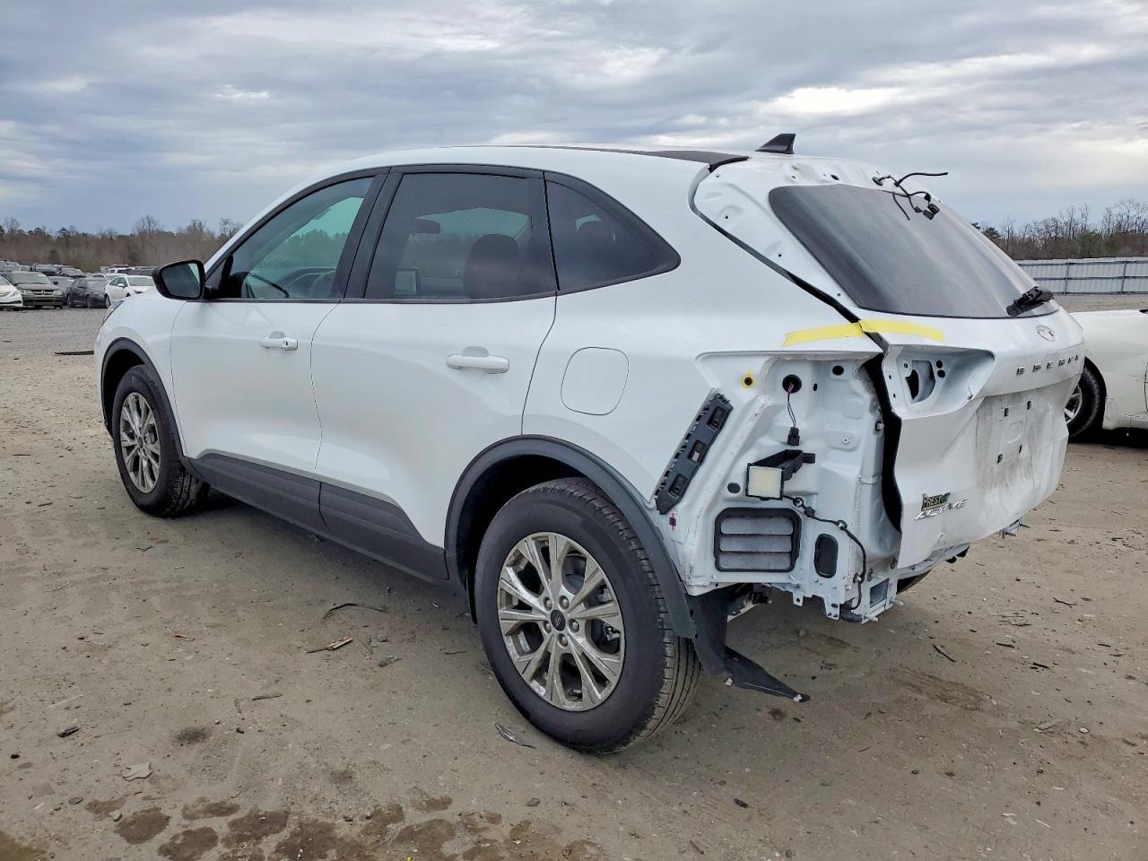 2025 Ford Escape Active - Image 2