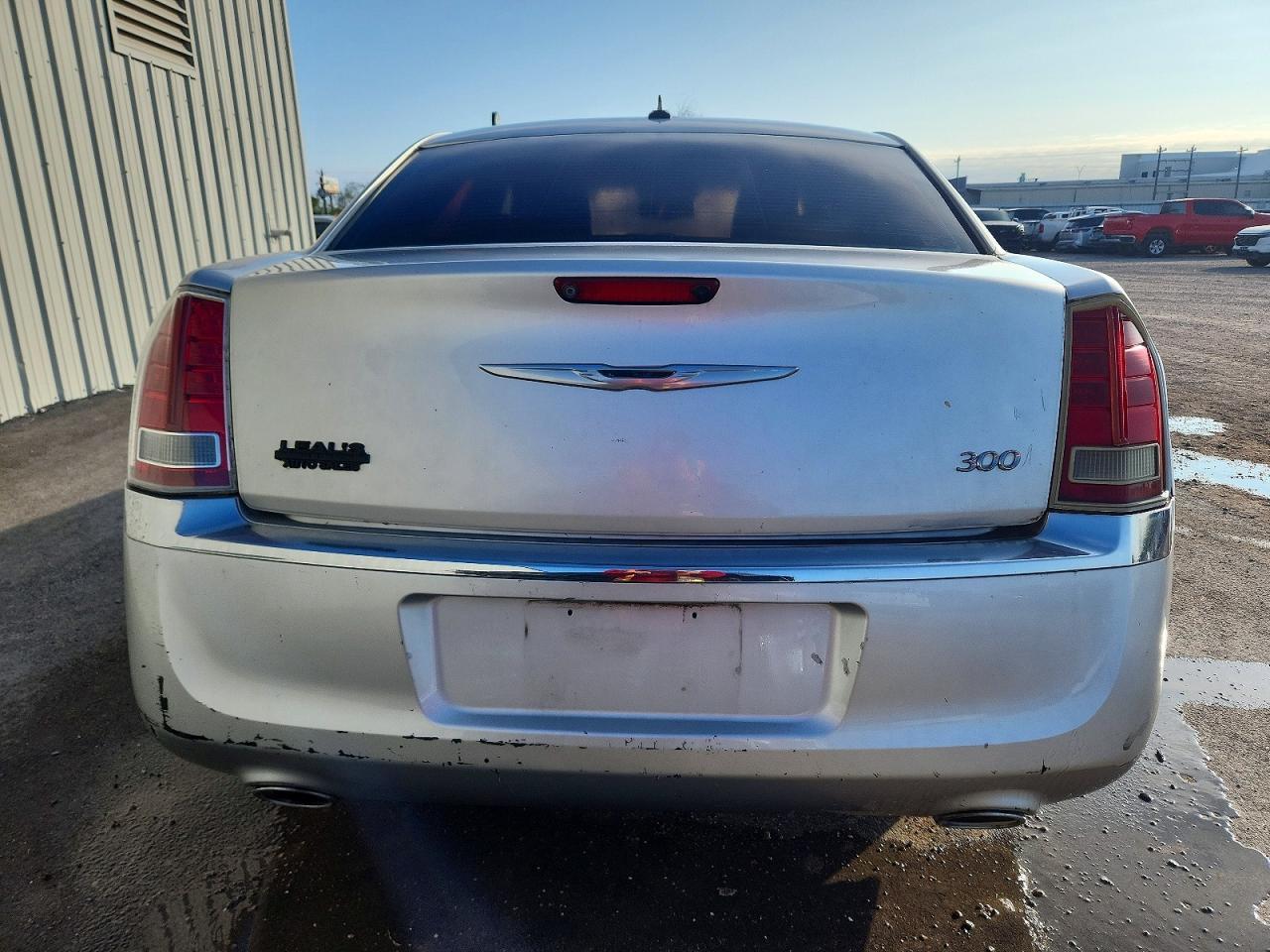 2012 Chrysler 300 Limited - Image 6