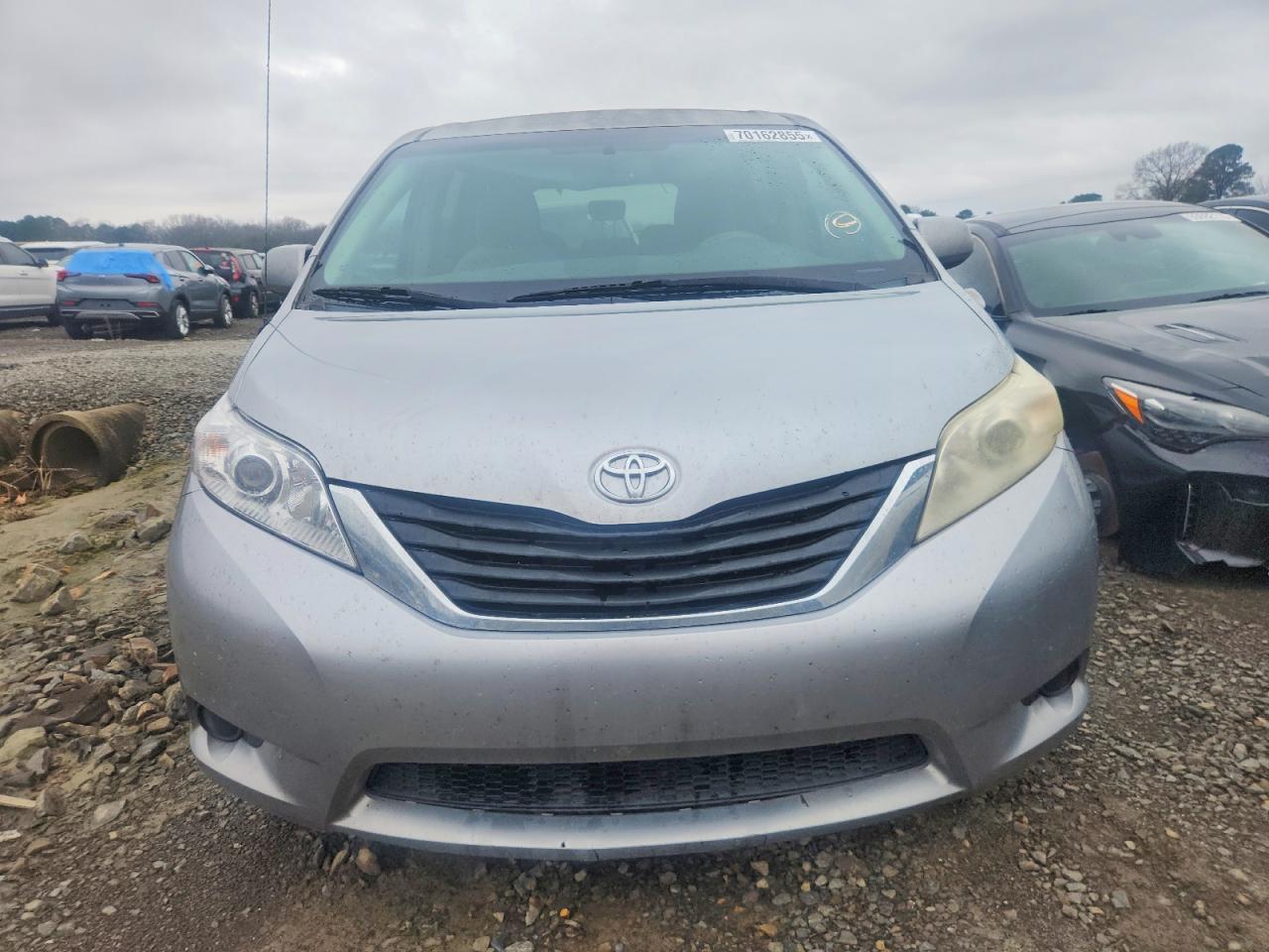 2011 Toyota Sienna Le - Фото 5
