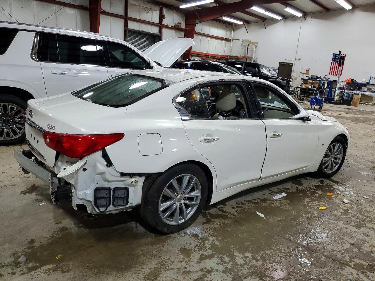 2015 Infiniti Q50 Base - Фото 3