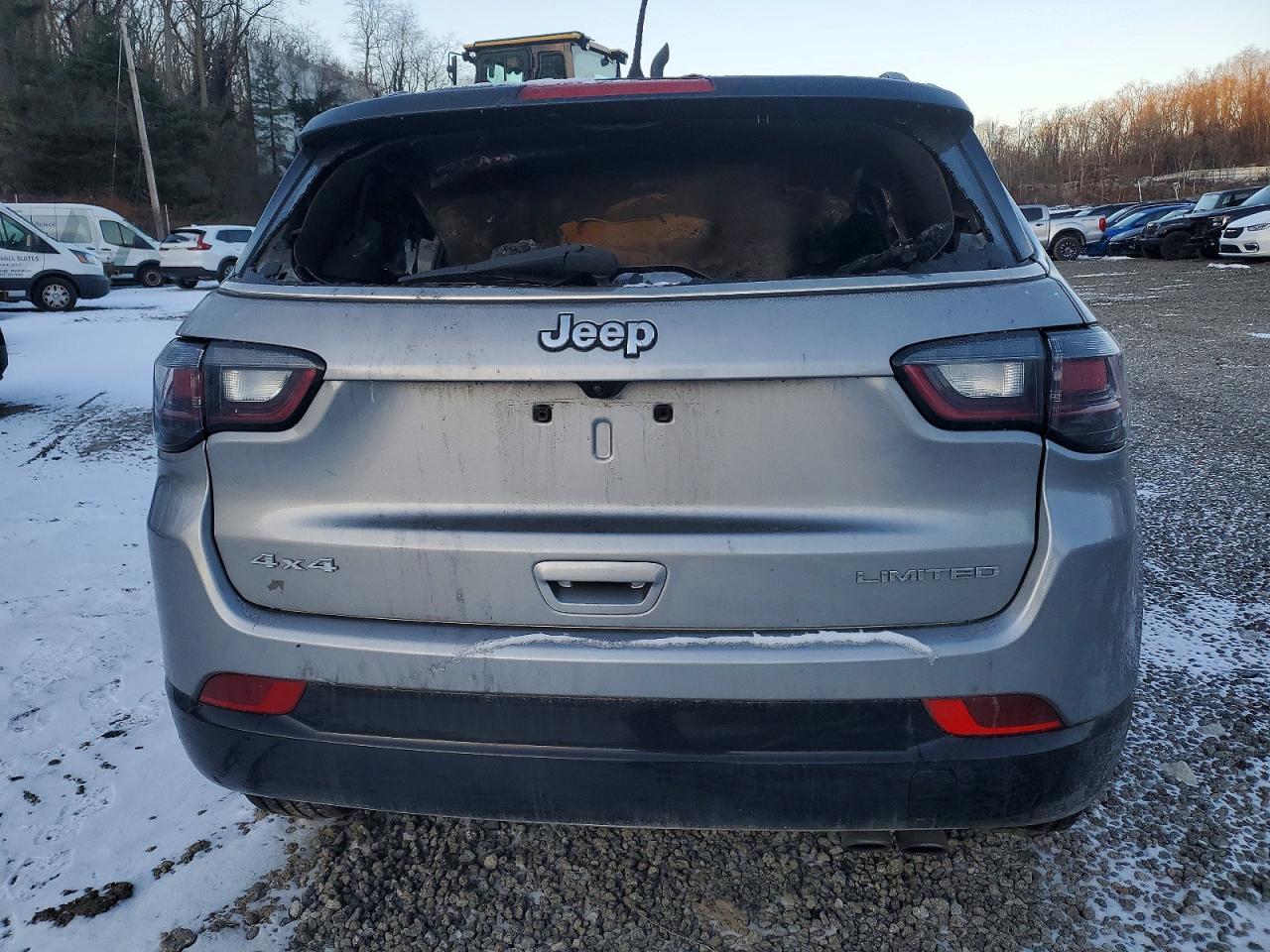 2022 Jeep Compass Limited - Image 6
