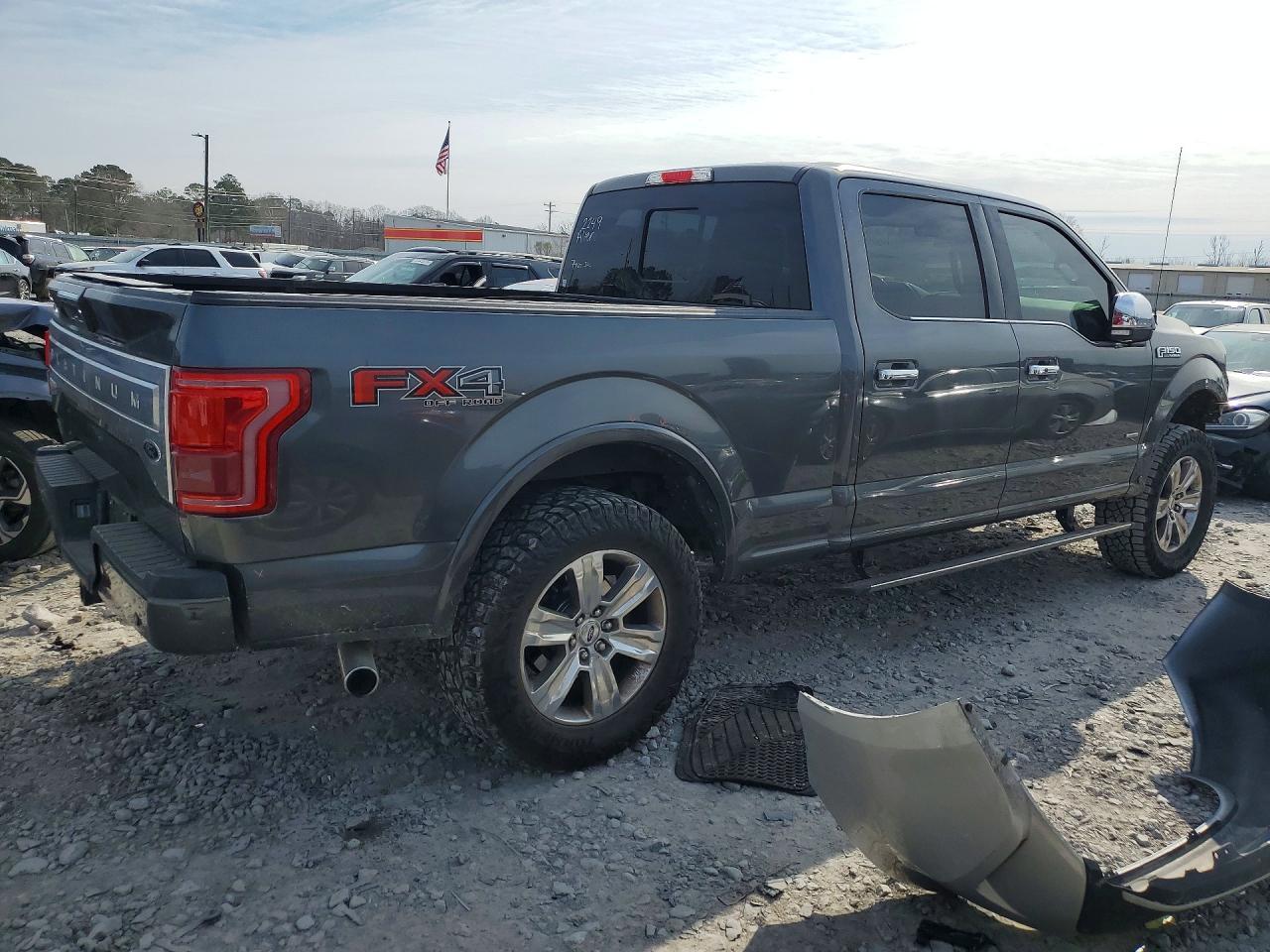 2017 Ford F150 Supercrew - Фото 3