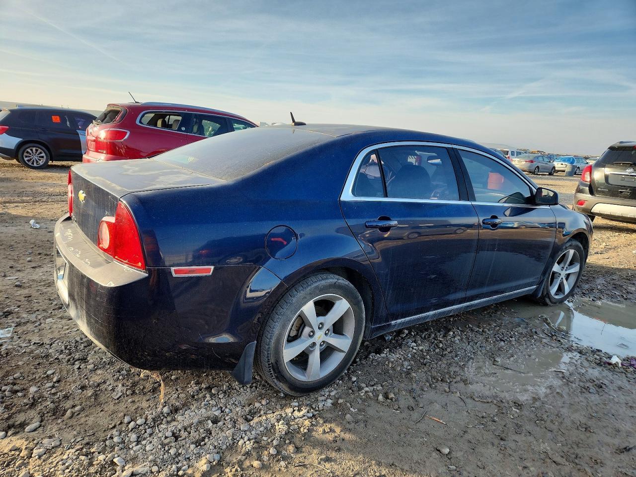 2011 Chevrolet Malibu 1Lt - Image 3