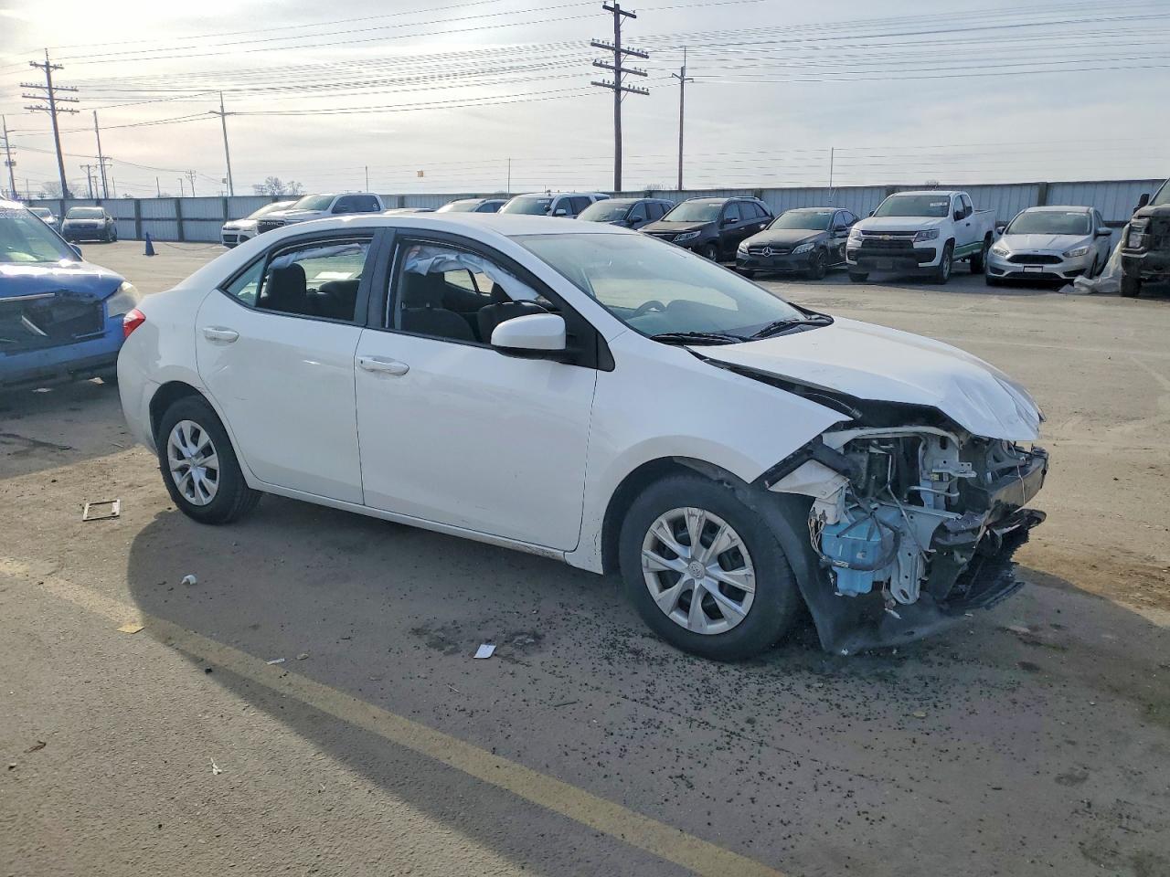 2015 Toyota Corolla - Фото 4