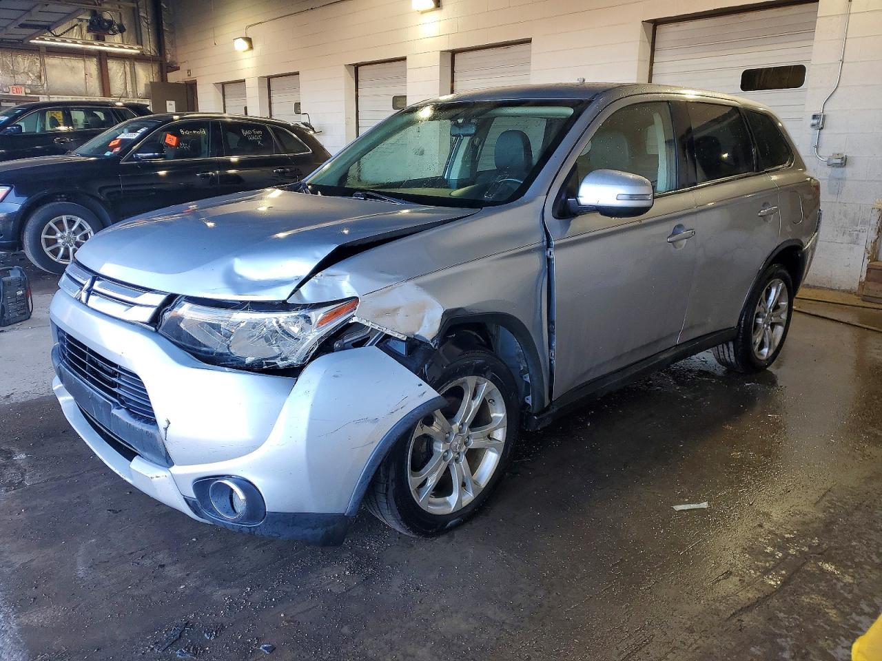 2015 Mitsubishi Outlander Se