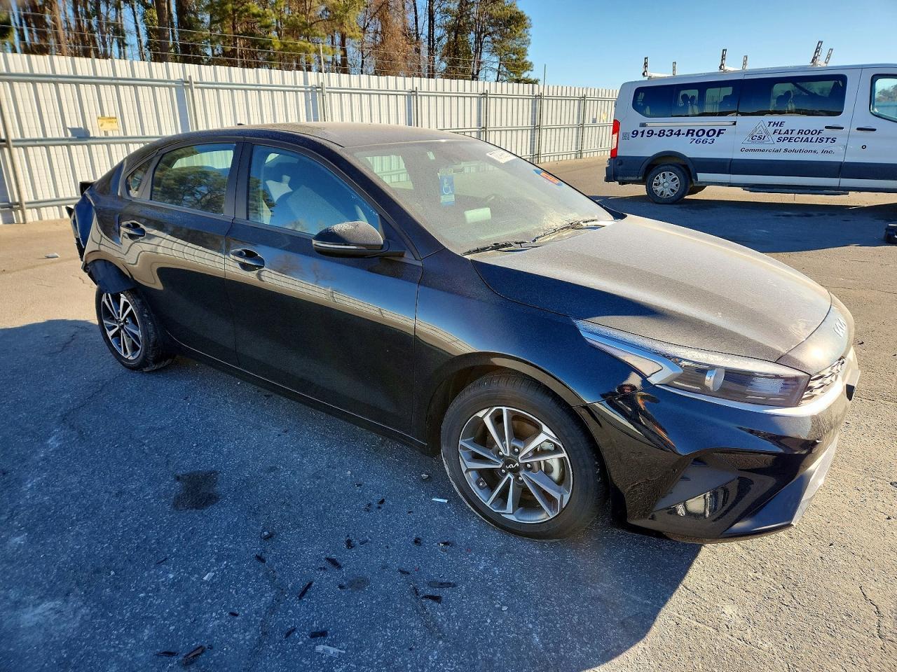 2024 Kia Forte Lx - Фото 4