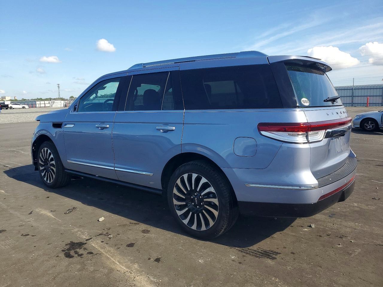 2024 Lincoln Navigator Black Label - Фото 2