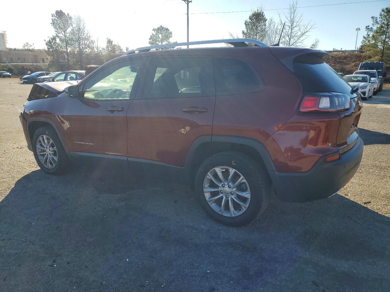 2020 Jeep Cherokee Latitude - Фото 2