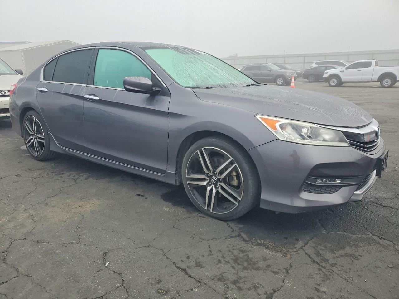 2017 Honda Accord Sport - Image 4