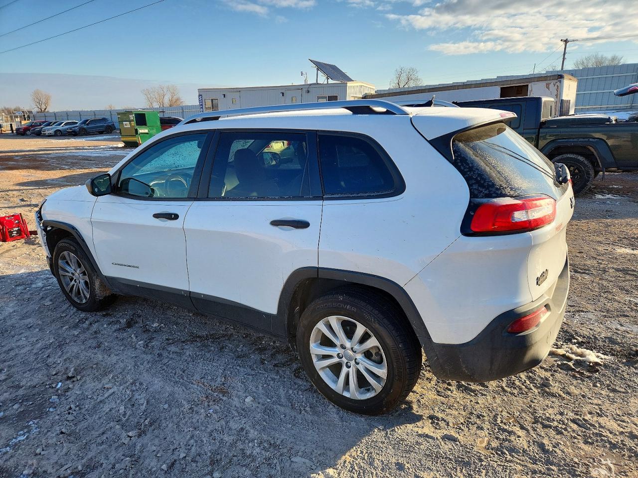 2015 Jeep Cherokee Sport - Фото 2