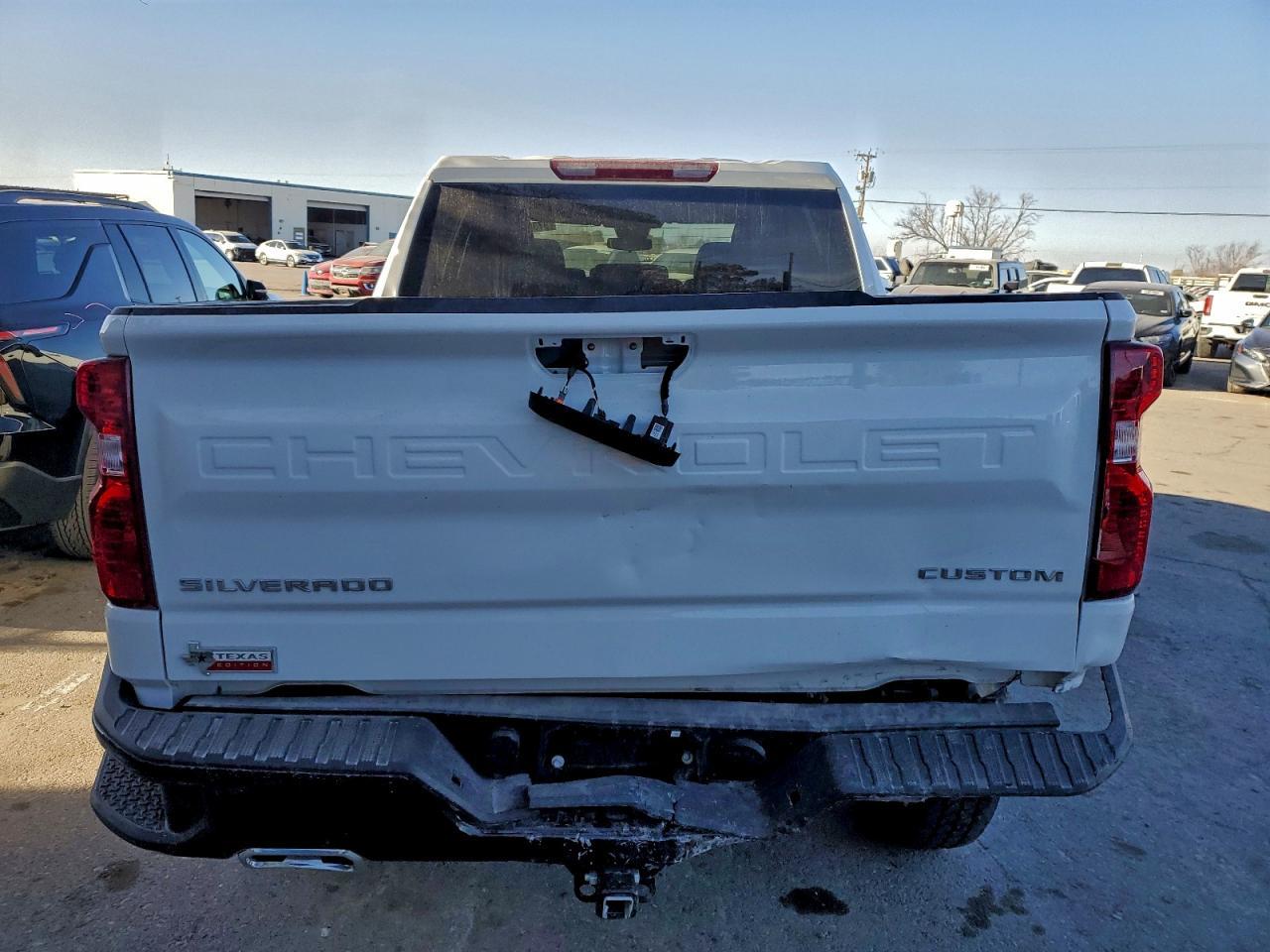 2025 Chevrolet Silverado K1500 Trail Boss Custom - Image 6