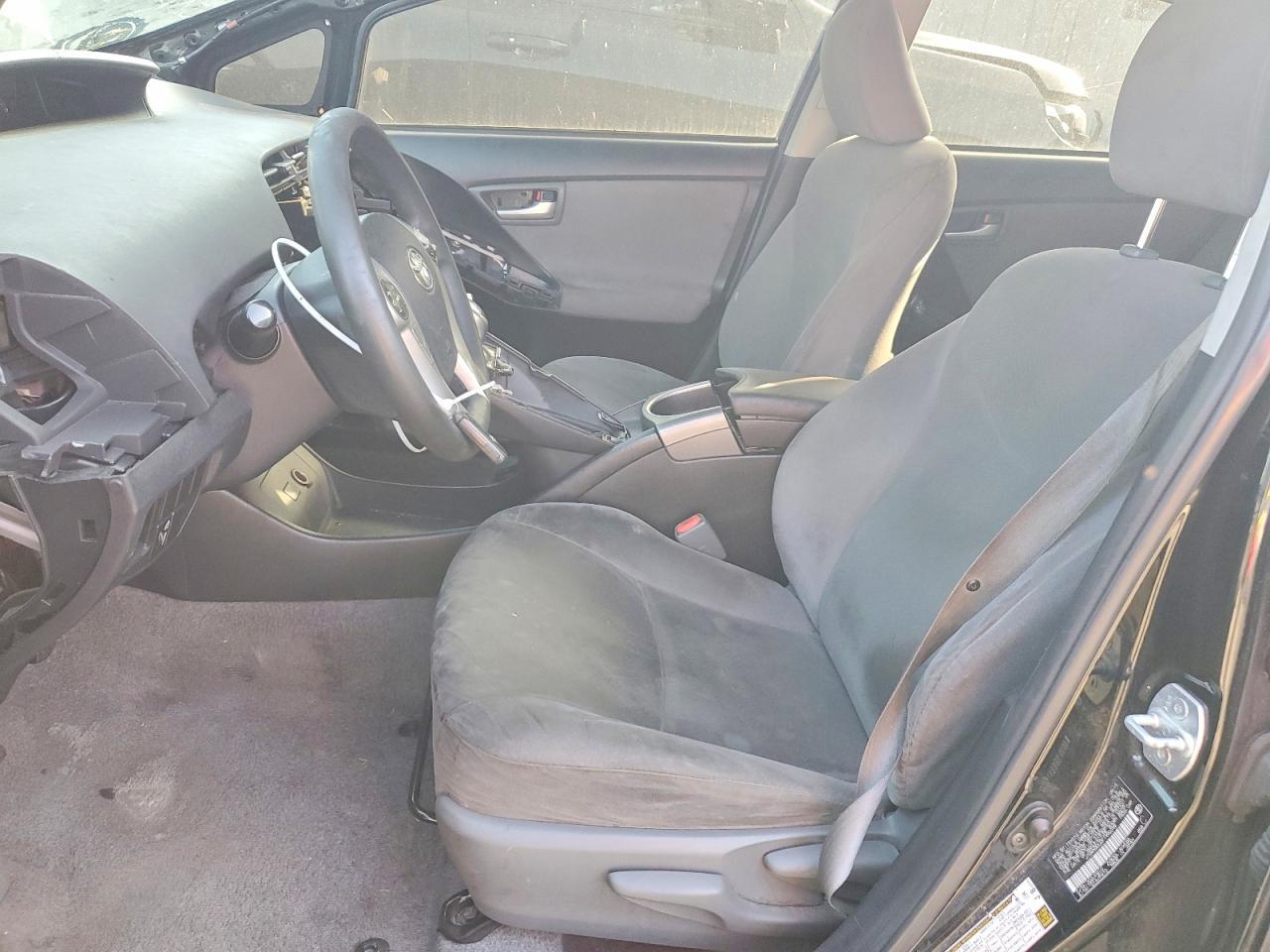 2015 Toyota Prius - Image 7