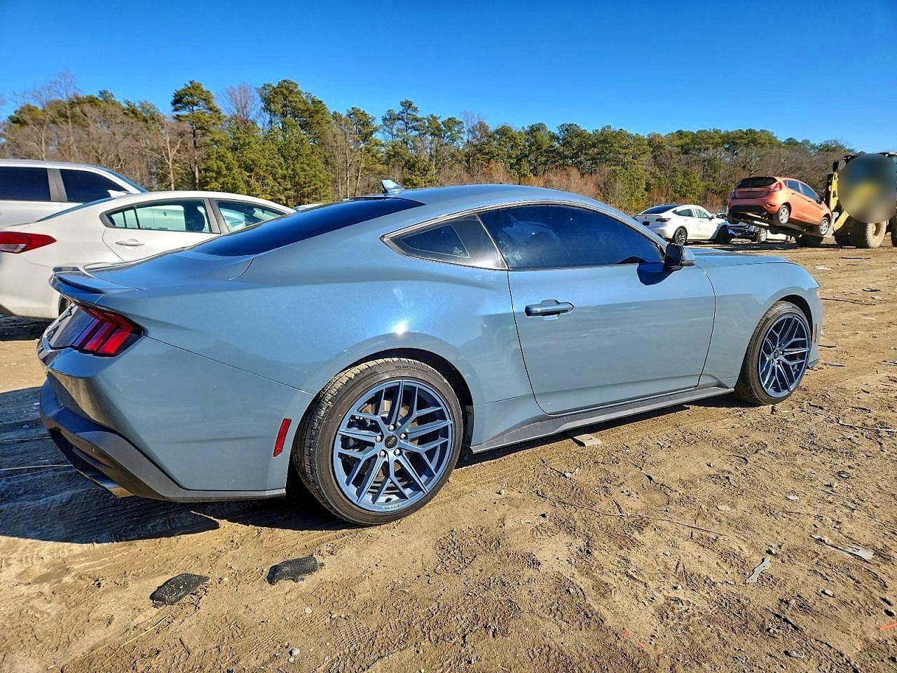 2024 Ford Mustang - Image 3