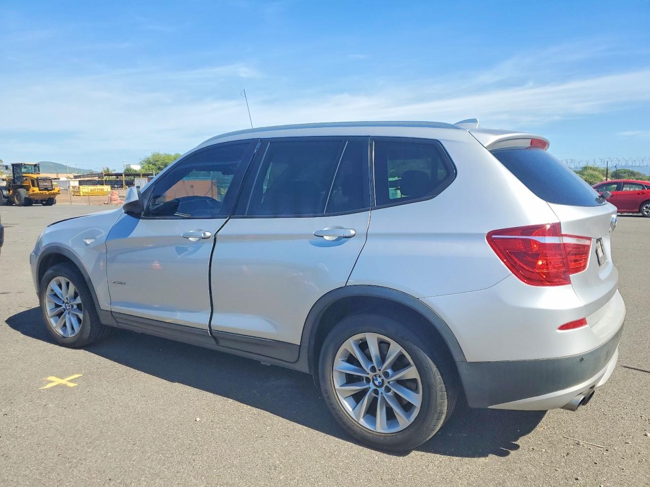 2013 BMW X3 xDrive28I - Image 2